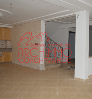 image de propriété - Villa à vendre à EL Jadida, 3 façades