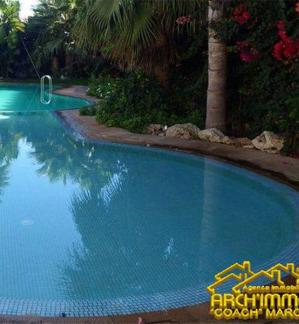 image de propriété - DUPLEX STANDING DANS UNE MINI-COPROPRIÉTÉ.