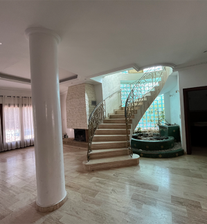 image de propriété - Grande villa sur deux niveaux, quartier CALIFORNIE à EL Jadida