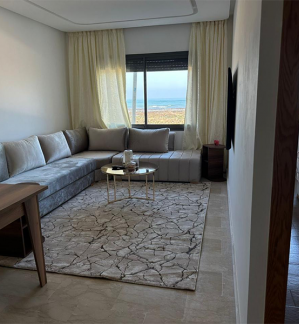 image de propriété - Appartement pied dans l'eau vue mer